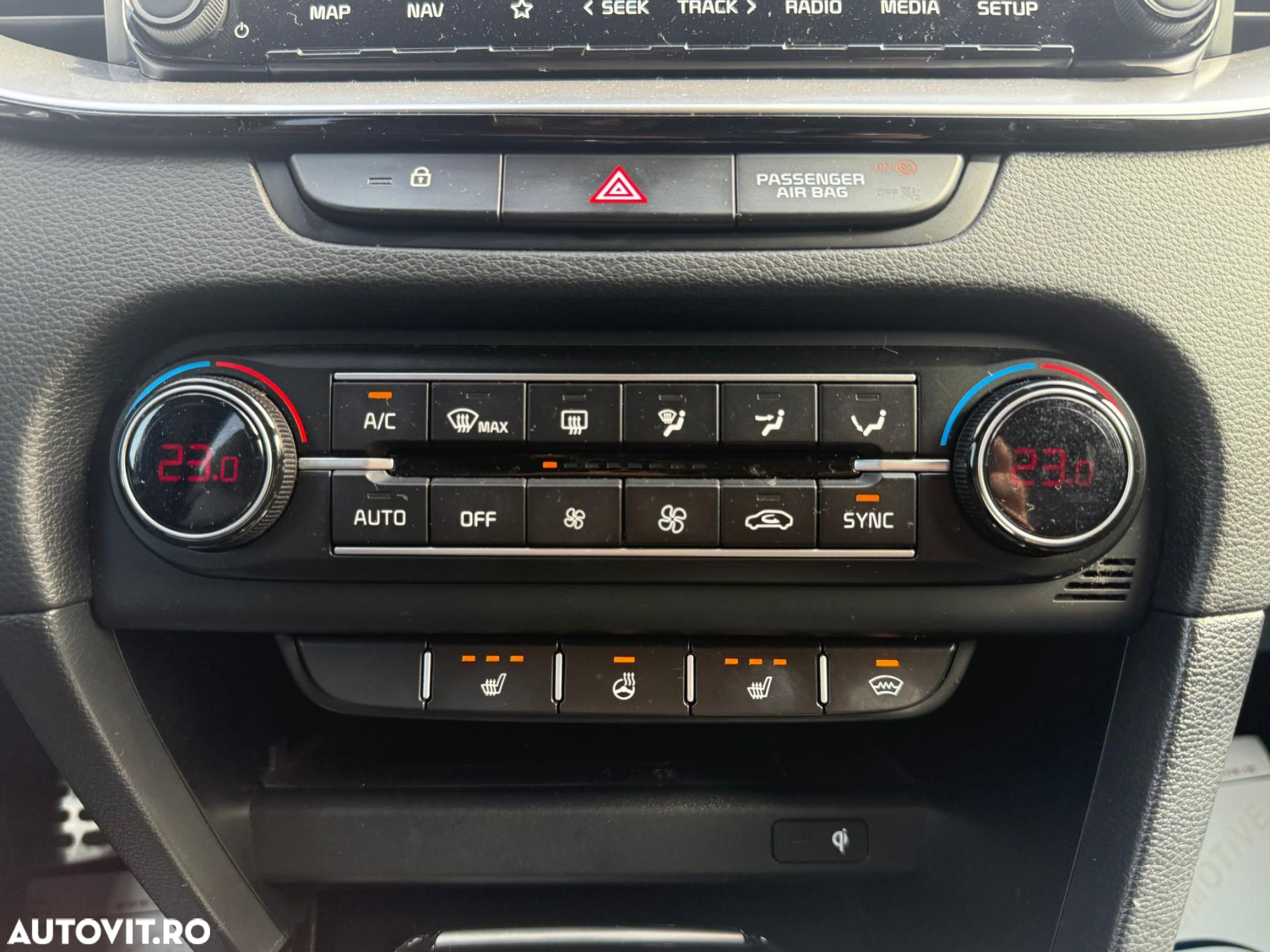 Kia XCeed - 18