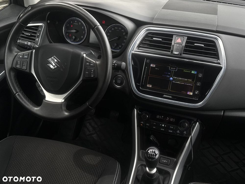 Suzuki SX4 S-Cross 1.4 T Premium - 15