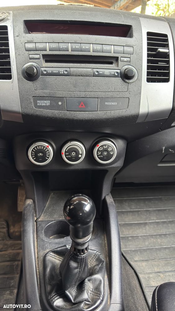 Citroën C-Crosser 2.2 HDI Confort - 11