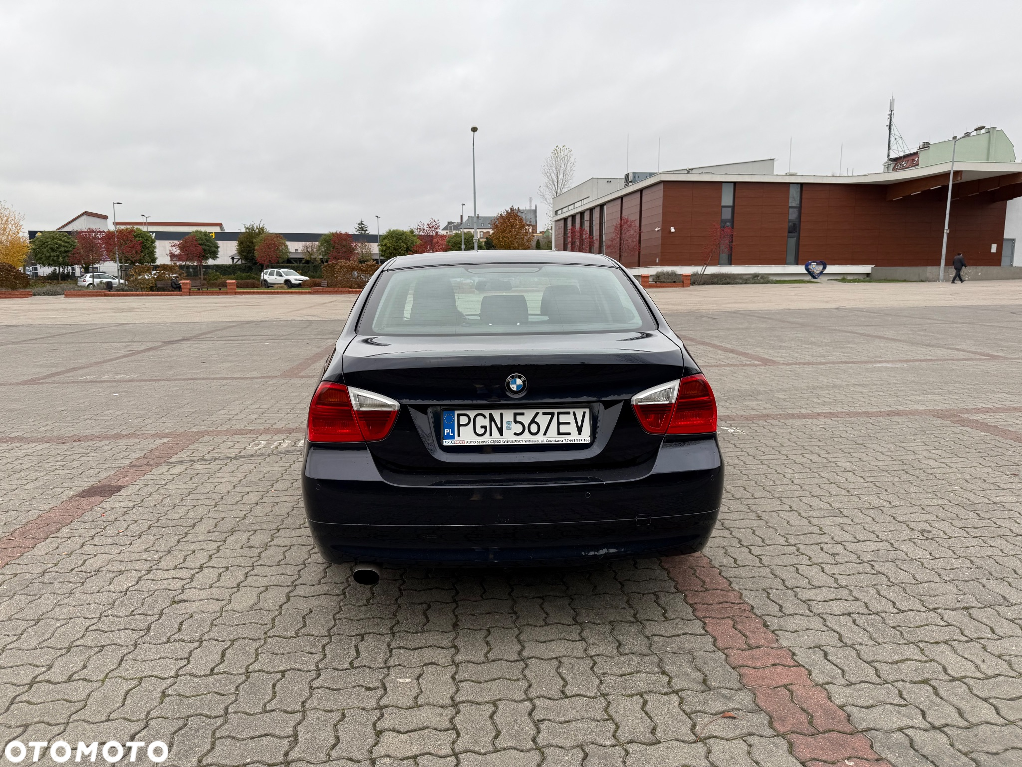 BMW Seria 3 320i - 7