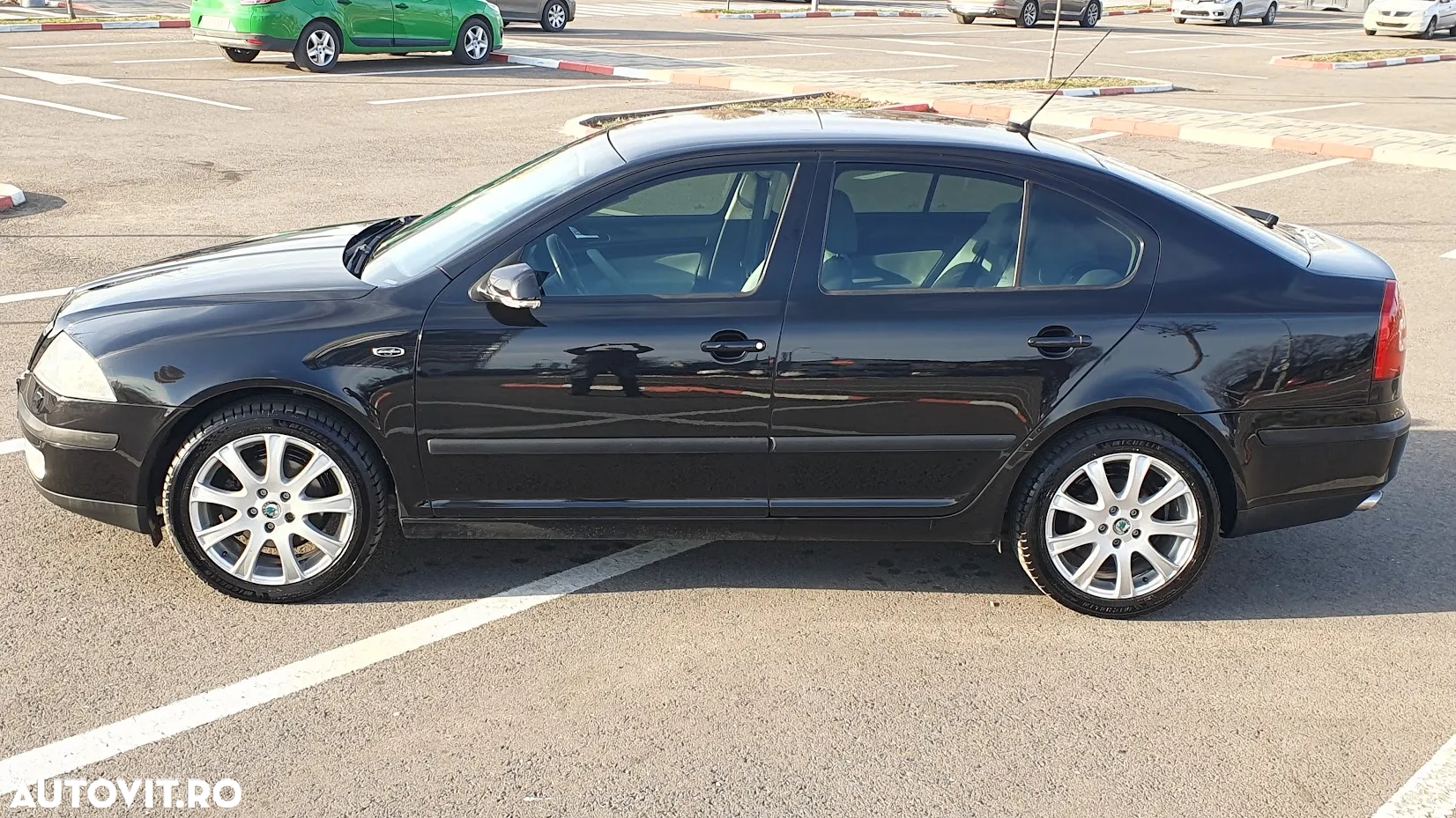 Skoda Octavia 2.0 TDI DSG Laurin & Klement - 16