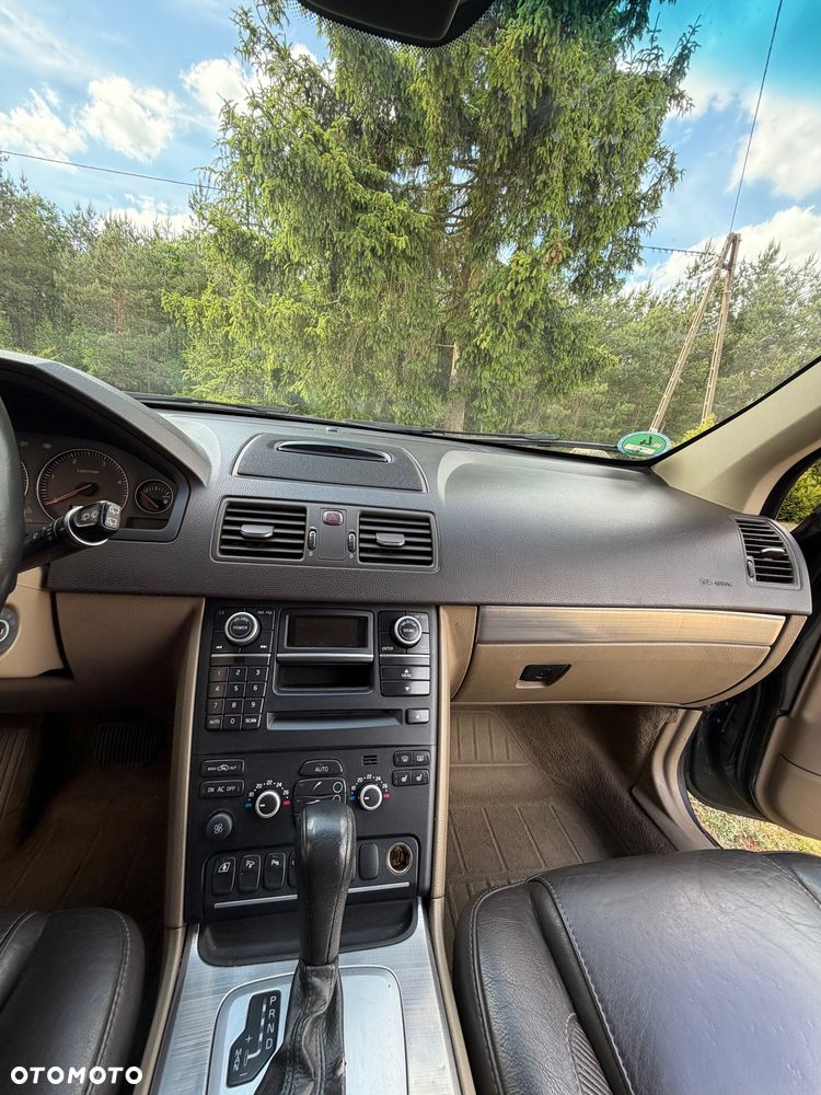 Volvo XC 90 D5 Momentum - 7