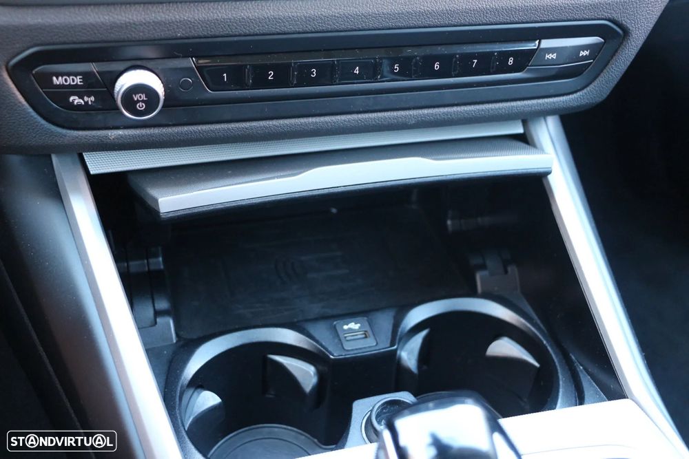 BMW 330 e xDrive Aut. Sport Line - 22