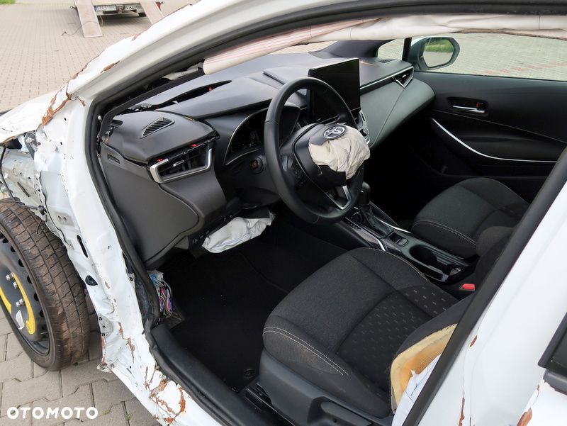 Toyota Corolla 1.8 Hybrid Comfort - 11