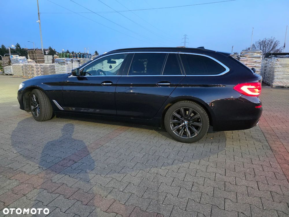 BMW Seria 5 530i Luxury Line - 18
