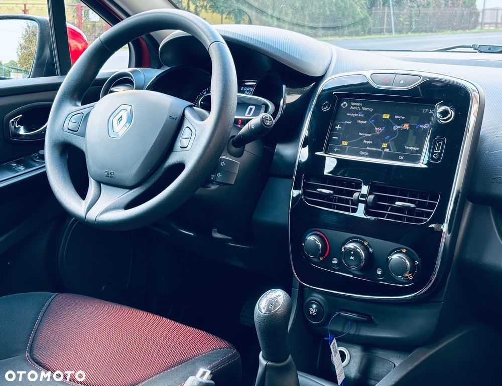 Renault Clio - 21