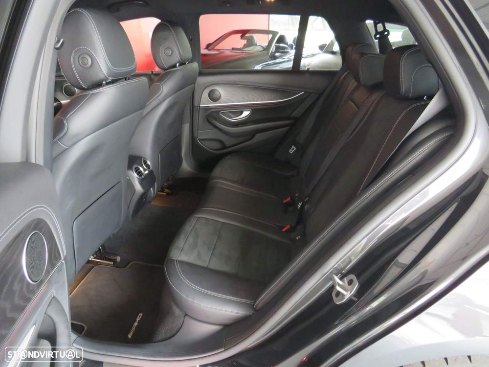 Mercedes-Benz E 220 d AMG Line 7L - 13