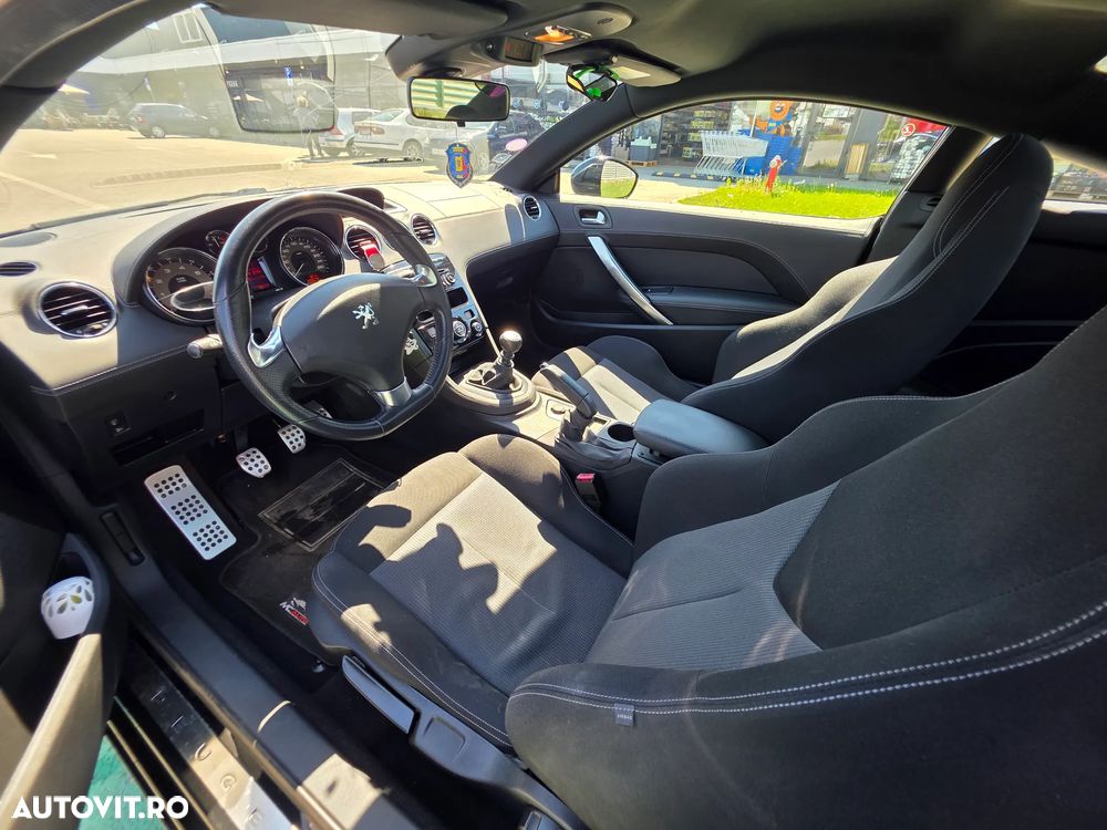 Peugeot RCZ 1.6 155 THP - 8