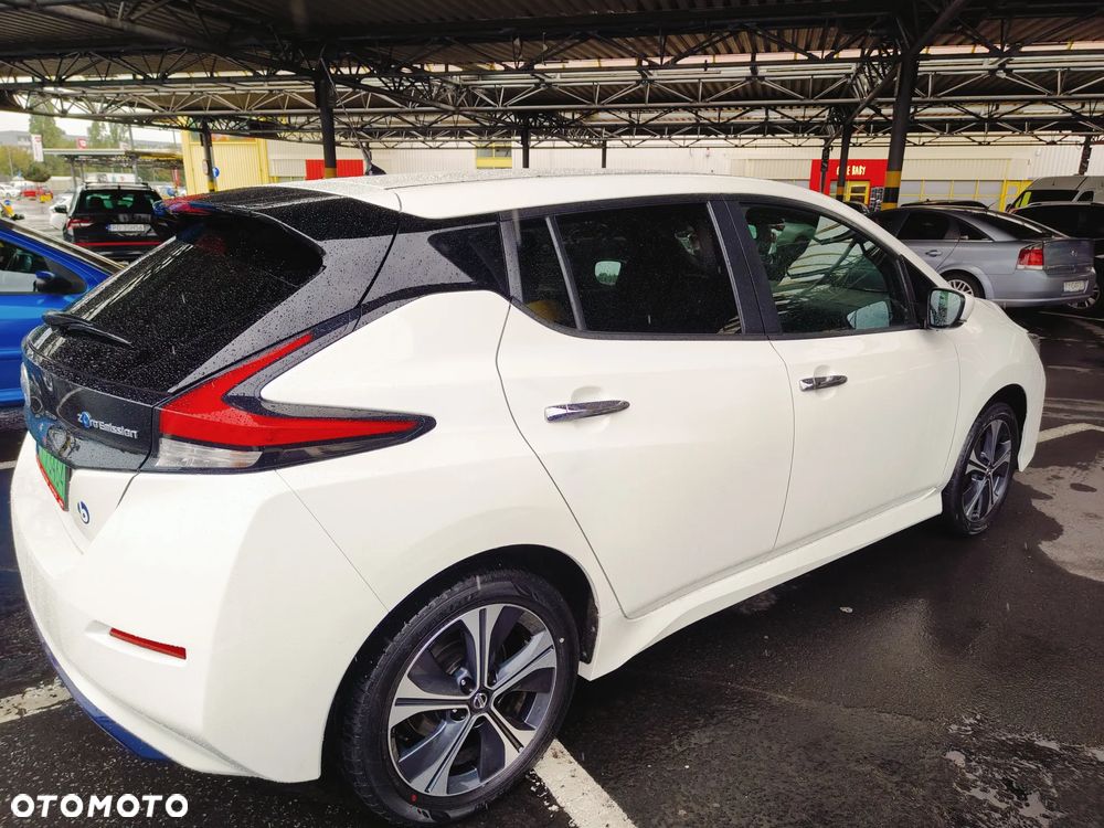 Nissan Leaf 40kWh Acenta - 23