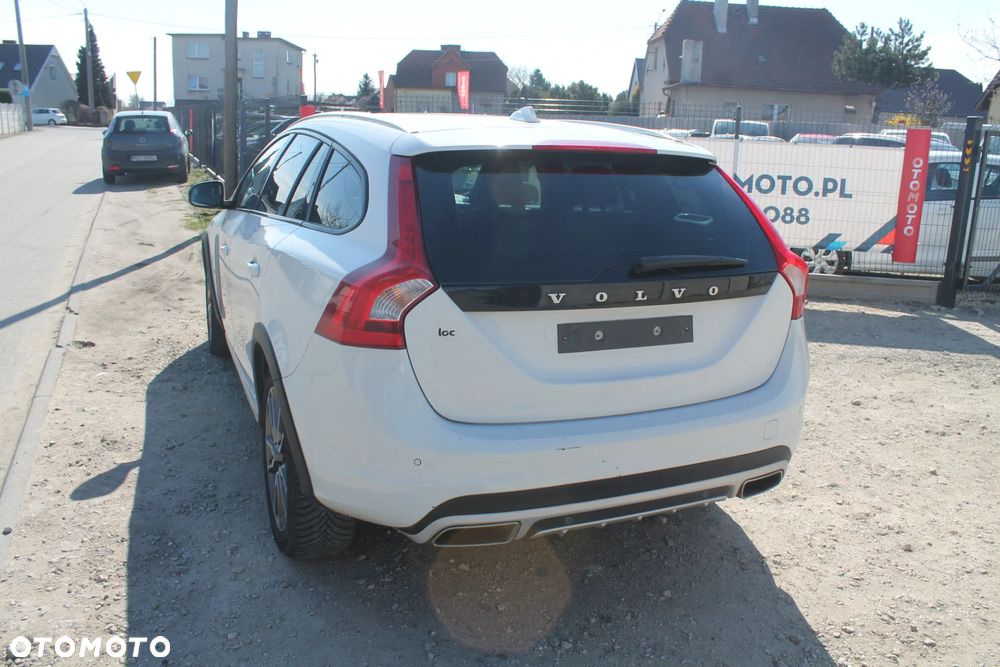 Volvo V60 Cross Country D3 Geartronic - 7