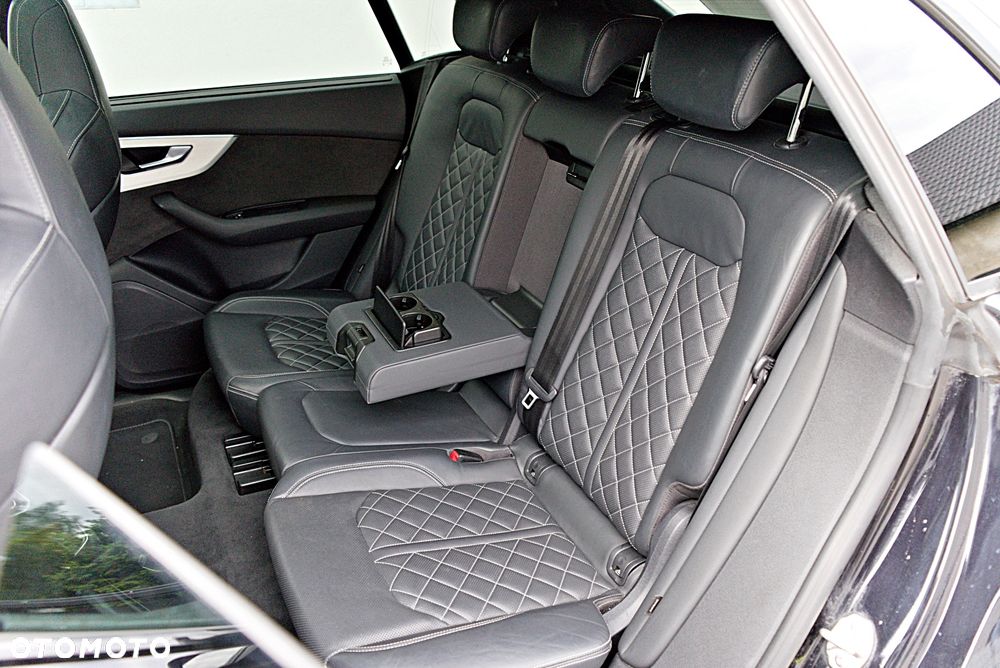 Audi Q8 50 TDI mHEV Quattro Black Edition Tiptronic - 12