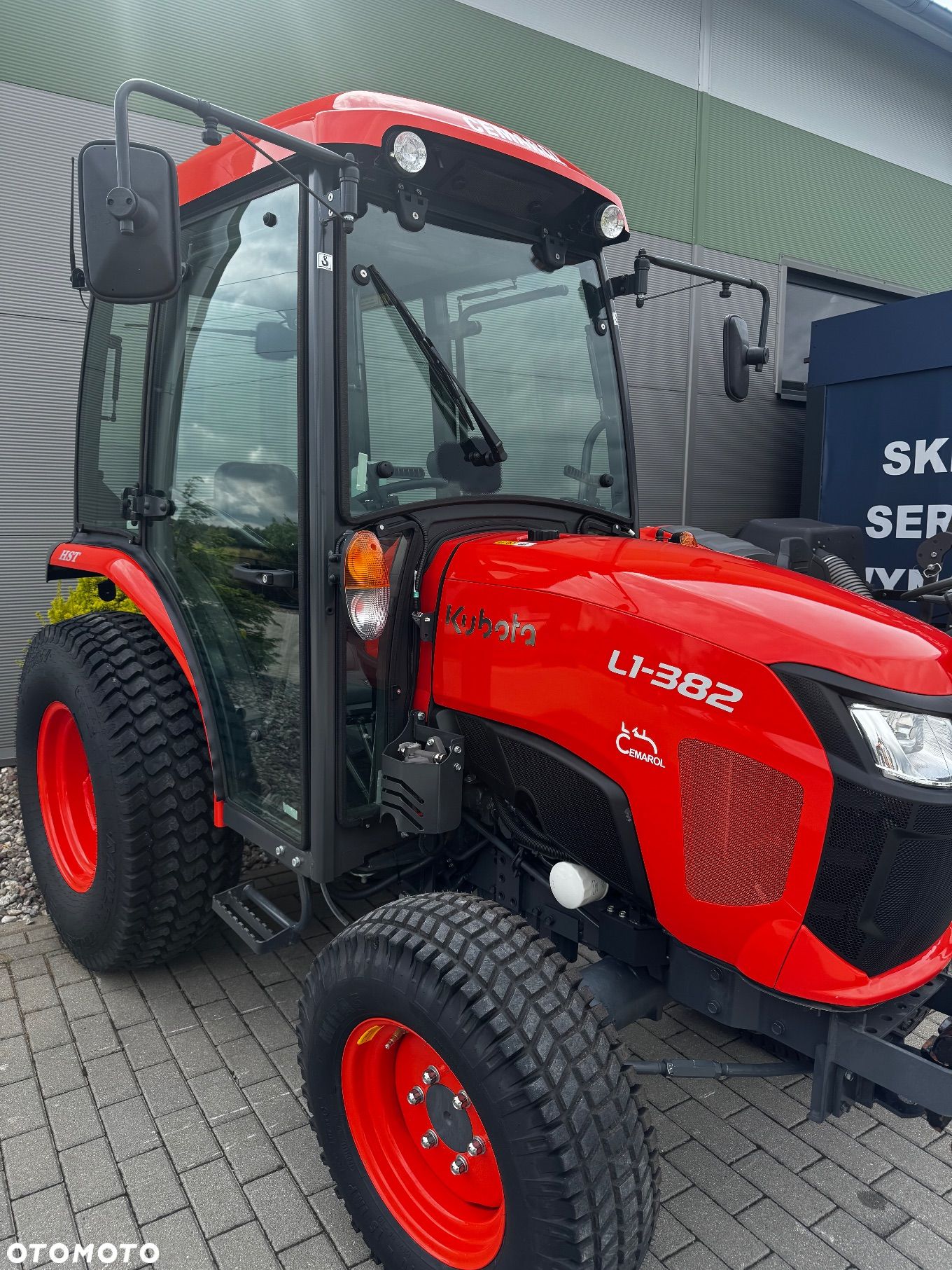 Kubota L1382H-R - 1