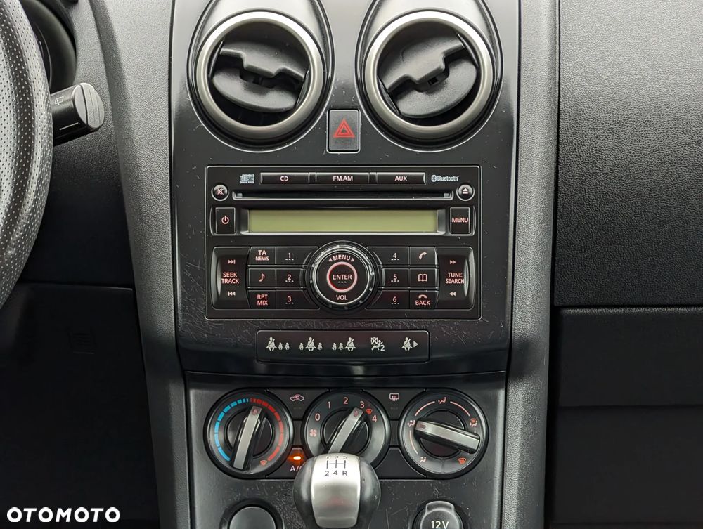 Nissan Qashqai 1.6 visia - 30