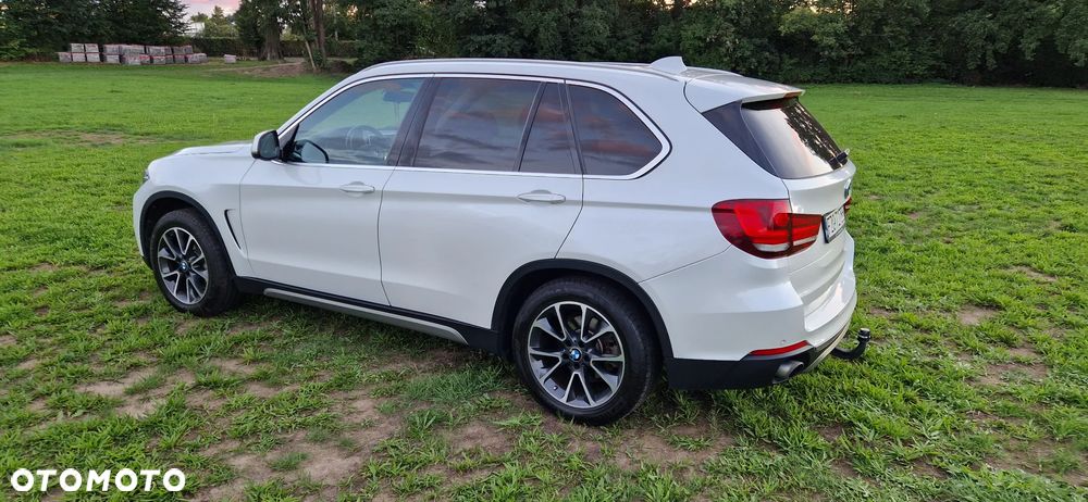 BMW X5 xDrive35i - 12