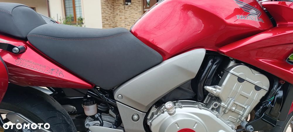 Honda CBF - 24