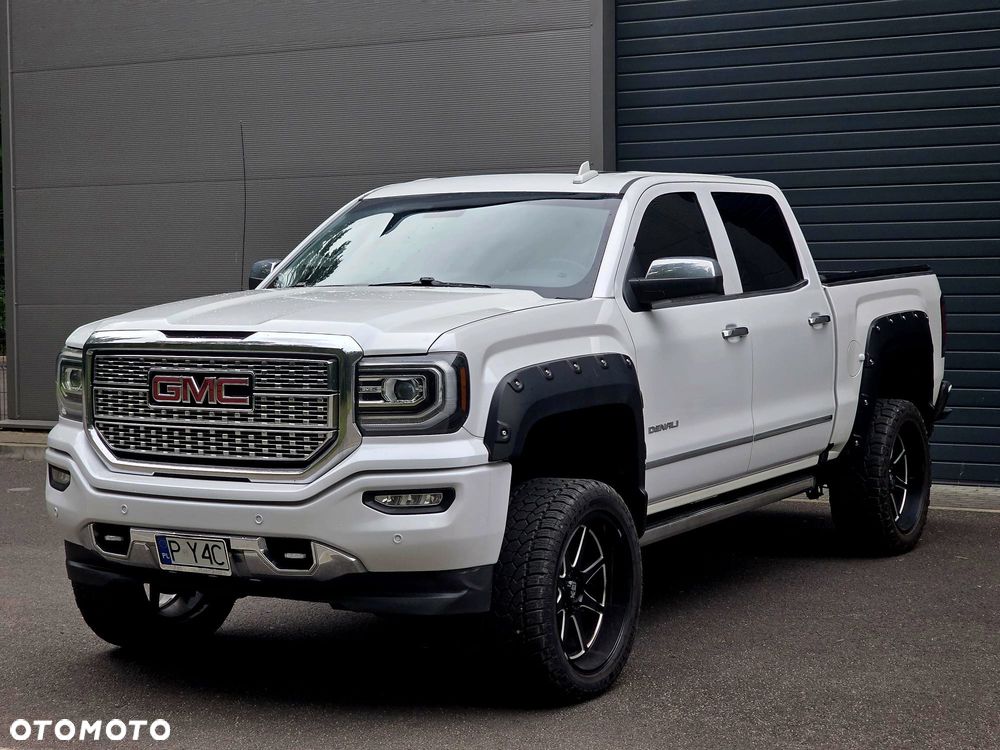 GMC Sierra - 4