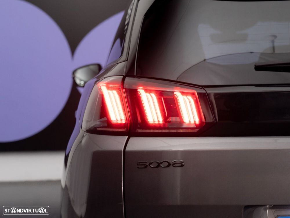 Peugeot 5008 1.5 BlueHDi GT EAT8 - 11
