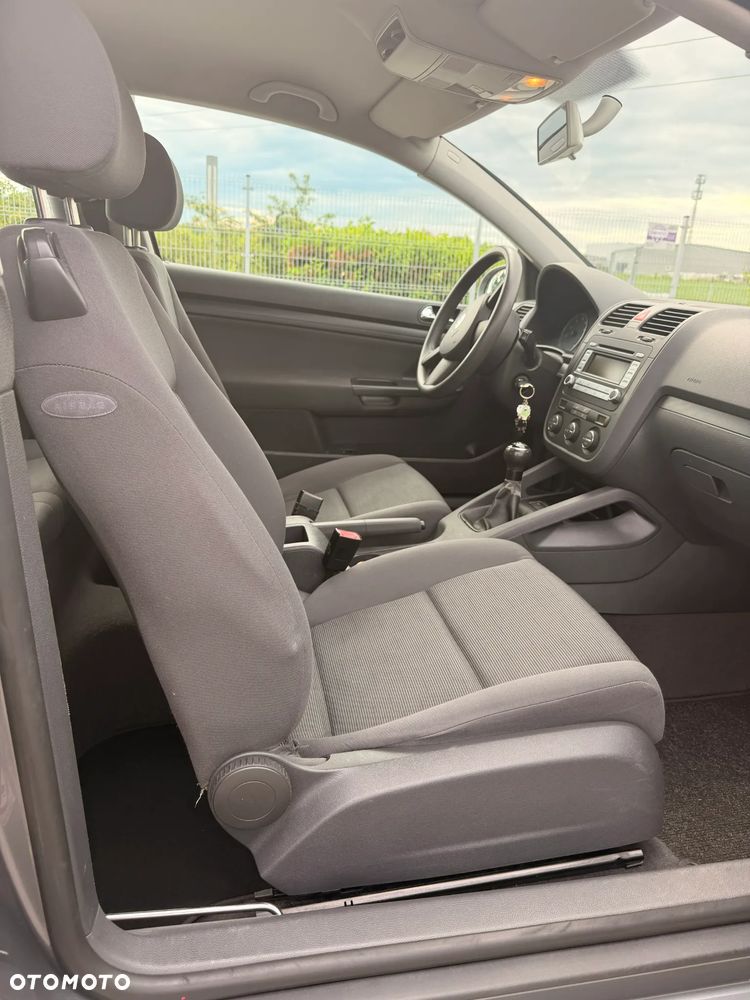 Volkswagen Golf 1.4 FSI Sportline - 11