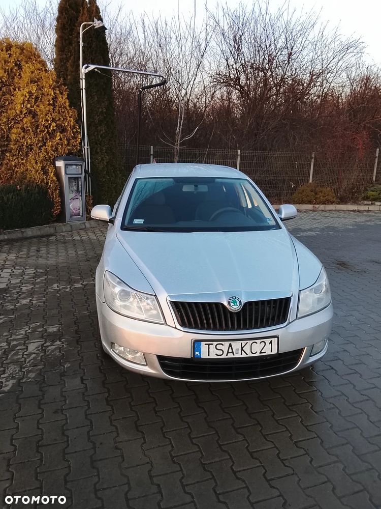 Skoda Octavia 1.6 - 8
