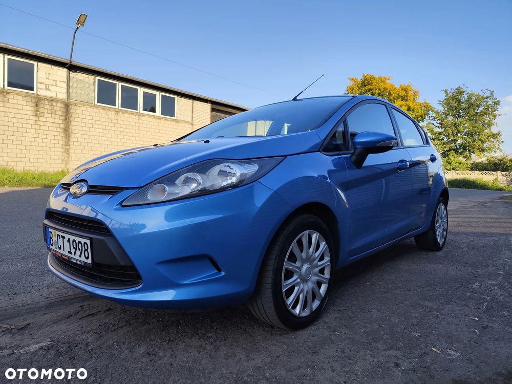 Ford Fiesta 2009 photo 2