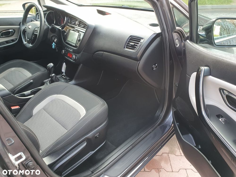 Kia Ceed 1.6 GDI Spirit - 14