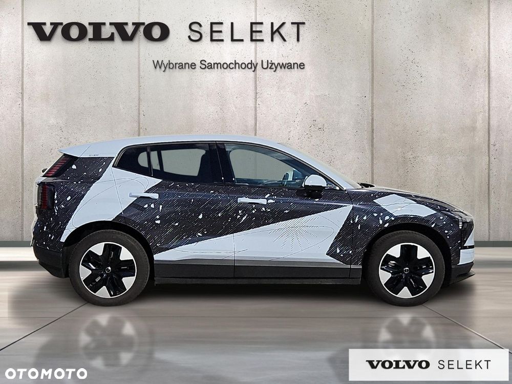 Volvo EX30 69kWh Single Motor Long Range Core - 7