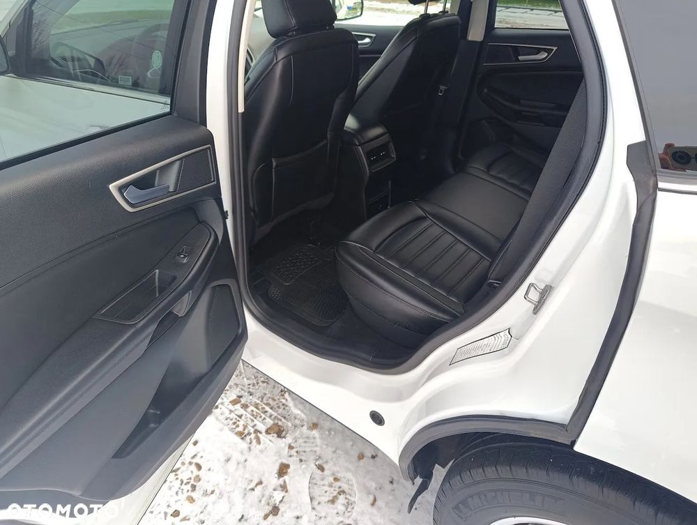 Ford Edge - 26