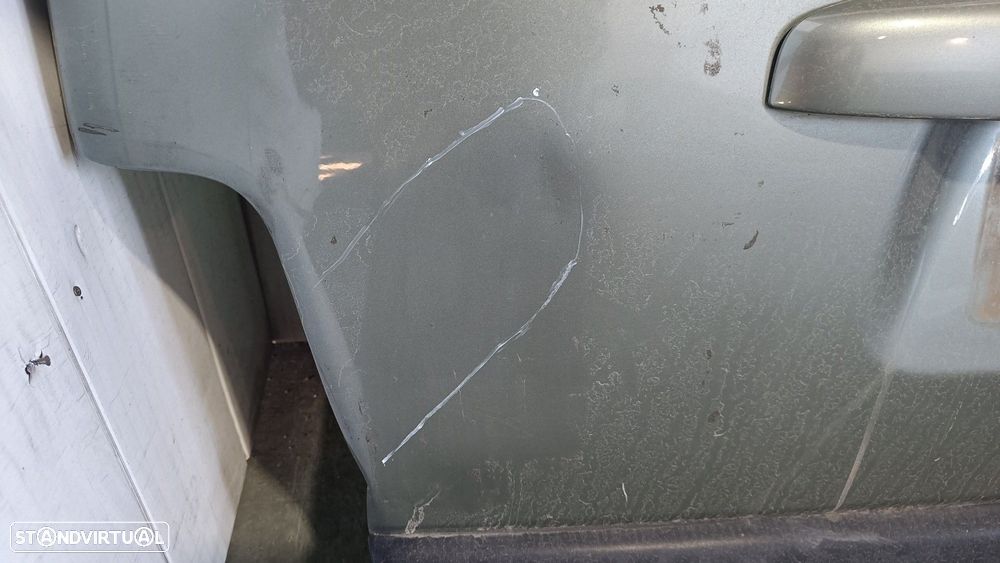 PORTA TRASEIRA PEUGEOT PARTNER FURGÃO 2005 - 4