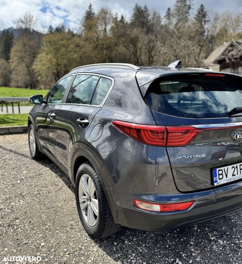 Kia Sportage 1.7 DSL 7DCT 4x2 Style - 5