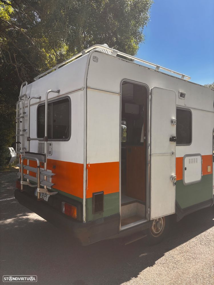 Ford Transit Challenger - 4