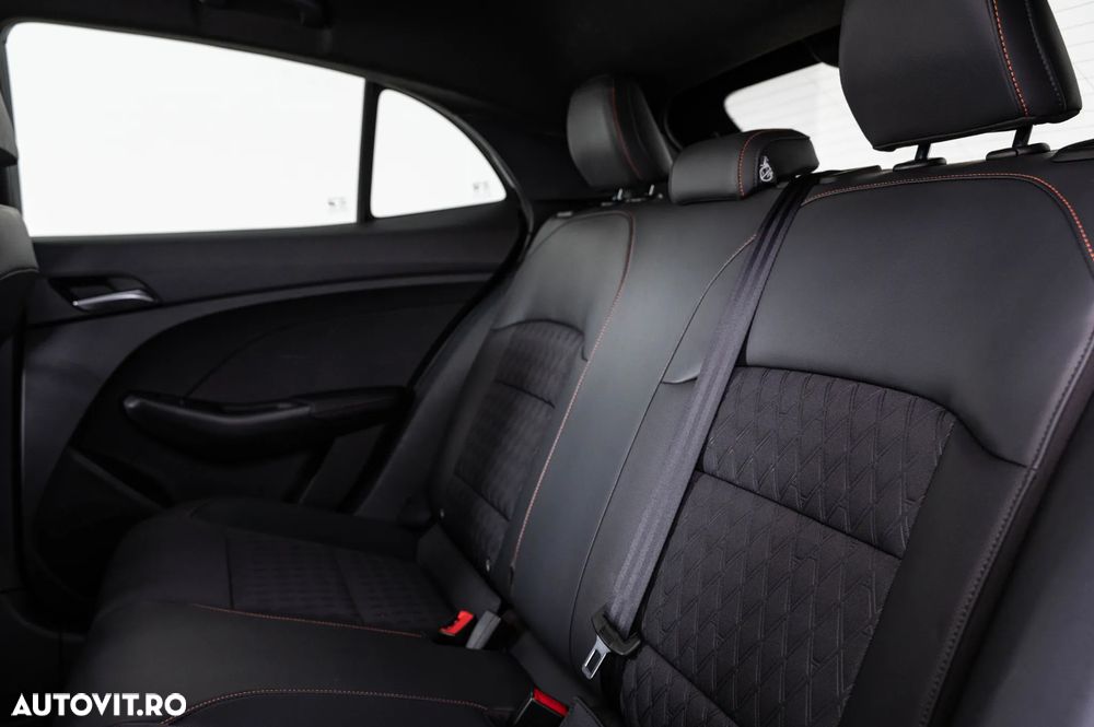 MG MG3 3 Hybrid+ Luxury - 7