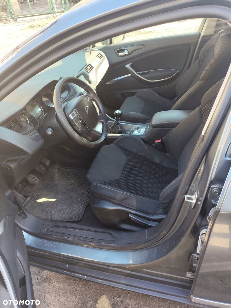 Citroën C5 2.0 HDi Confort - 6