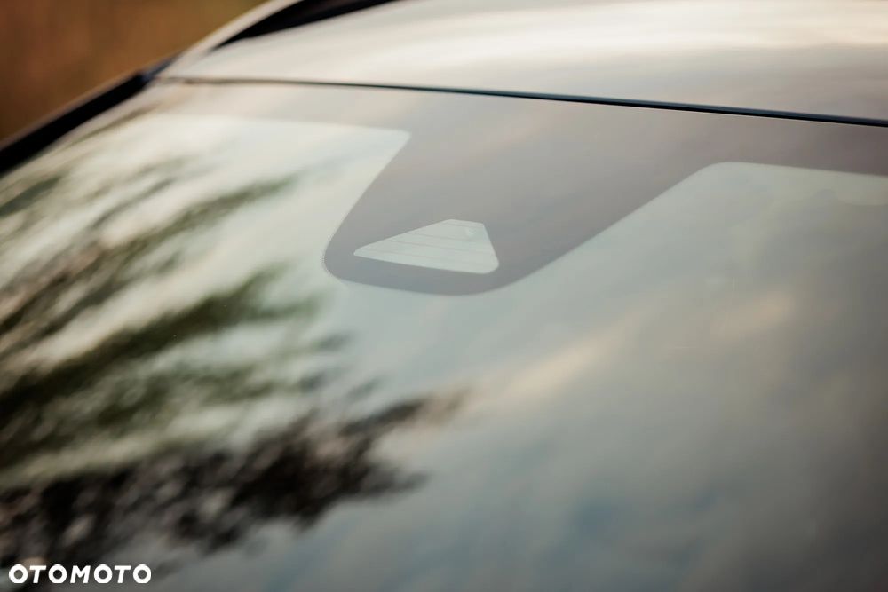 Volvo XC 60 B5 B AWD Plus Dark - 37