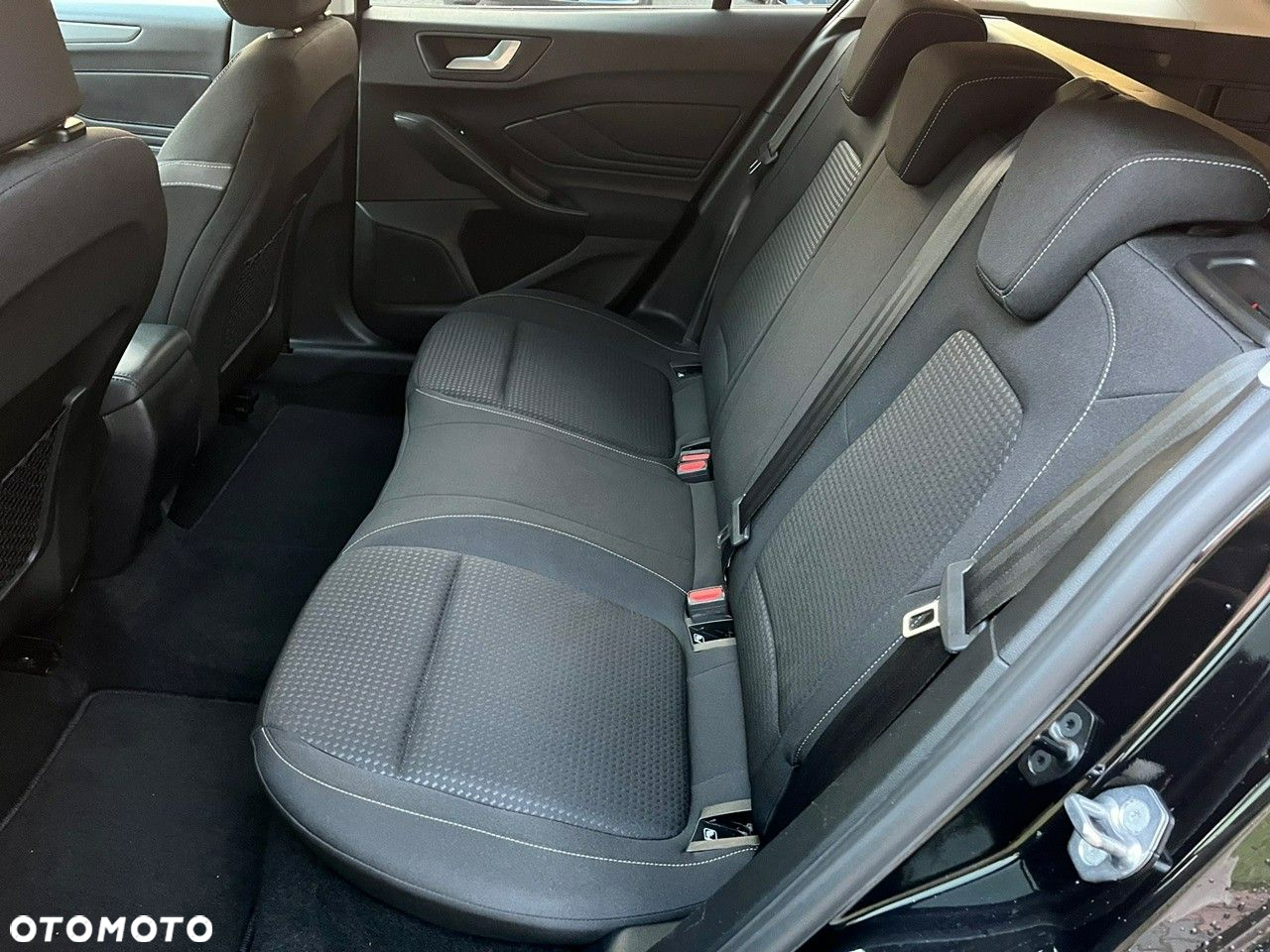 Ford Focus - 12