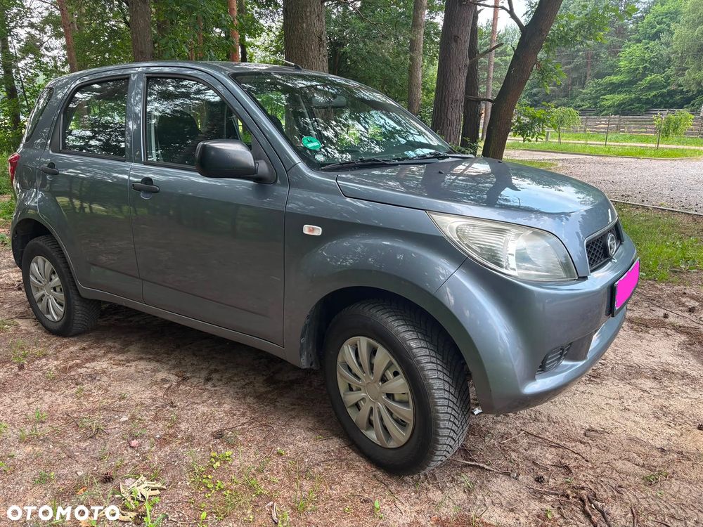 Daihatsu Terios - 2