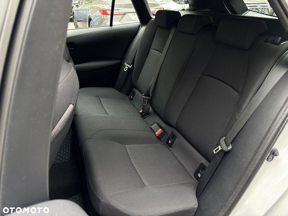 Toyota Corolla - 17