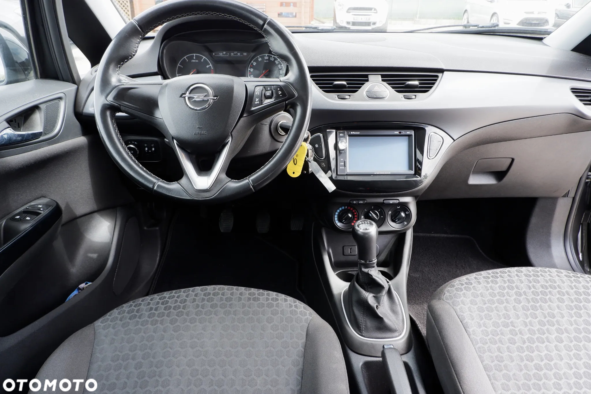 Opel Corsa 1.4 Enjoy - 16