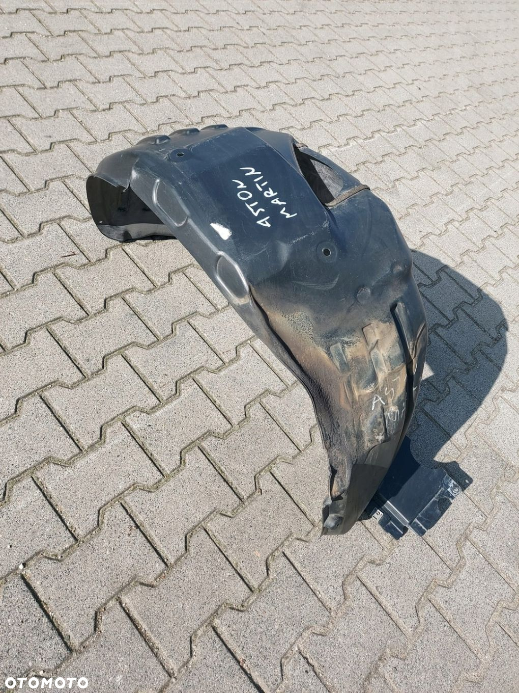 ASTON MARTIN VANTAGE V8 NADKOLE PRAWY TYŁ 6G33 - 5