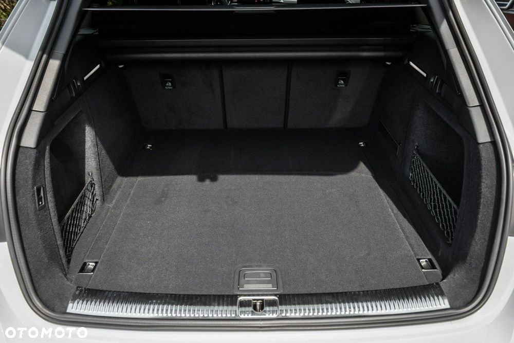 Audi A4 Avant - 30