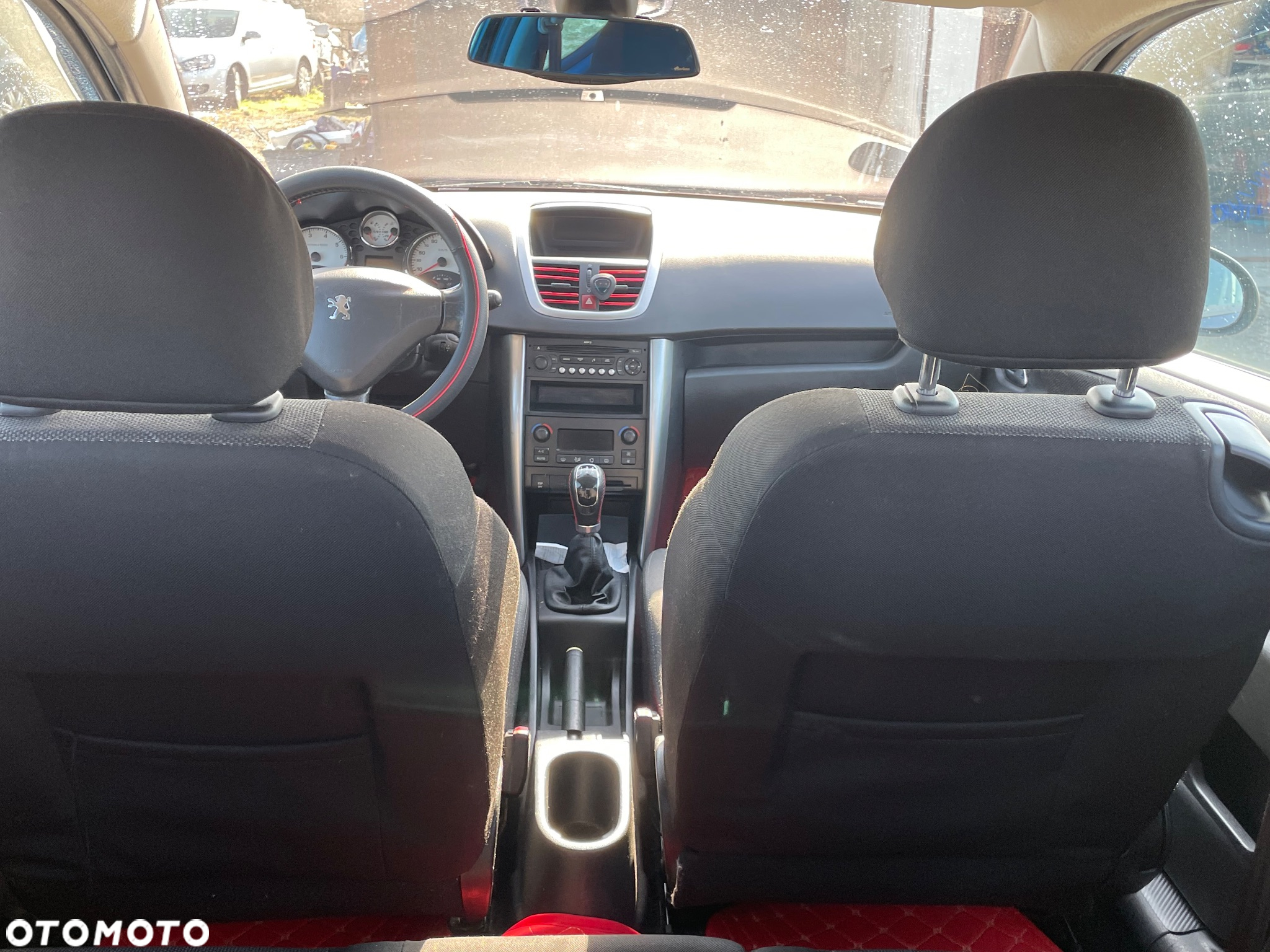 Peugeot 207 1.6 THP Platinum - 7