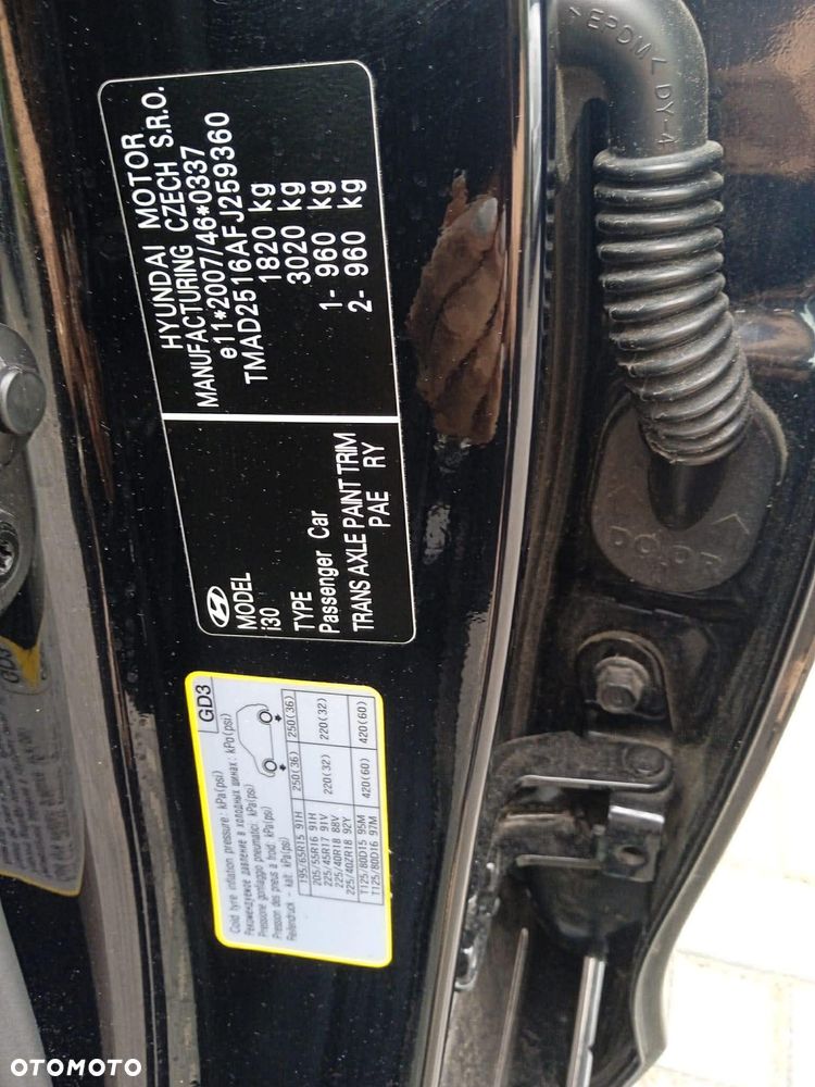 Hyundai i30 1.4 Classic + - 6