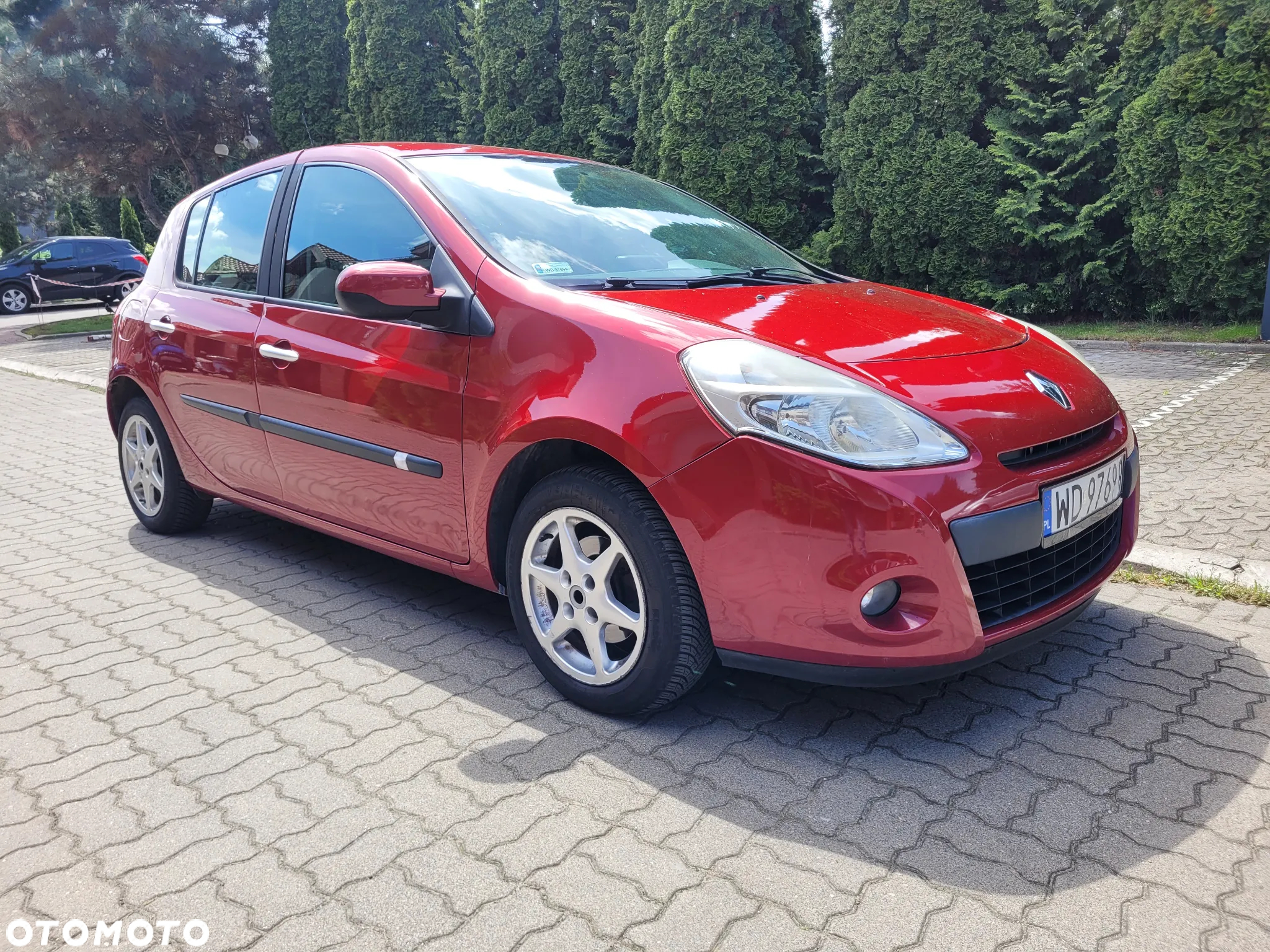 Renault Clio - 2