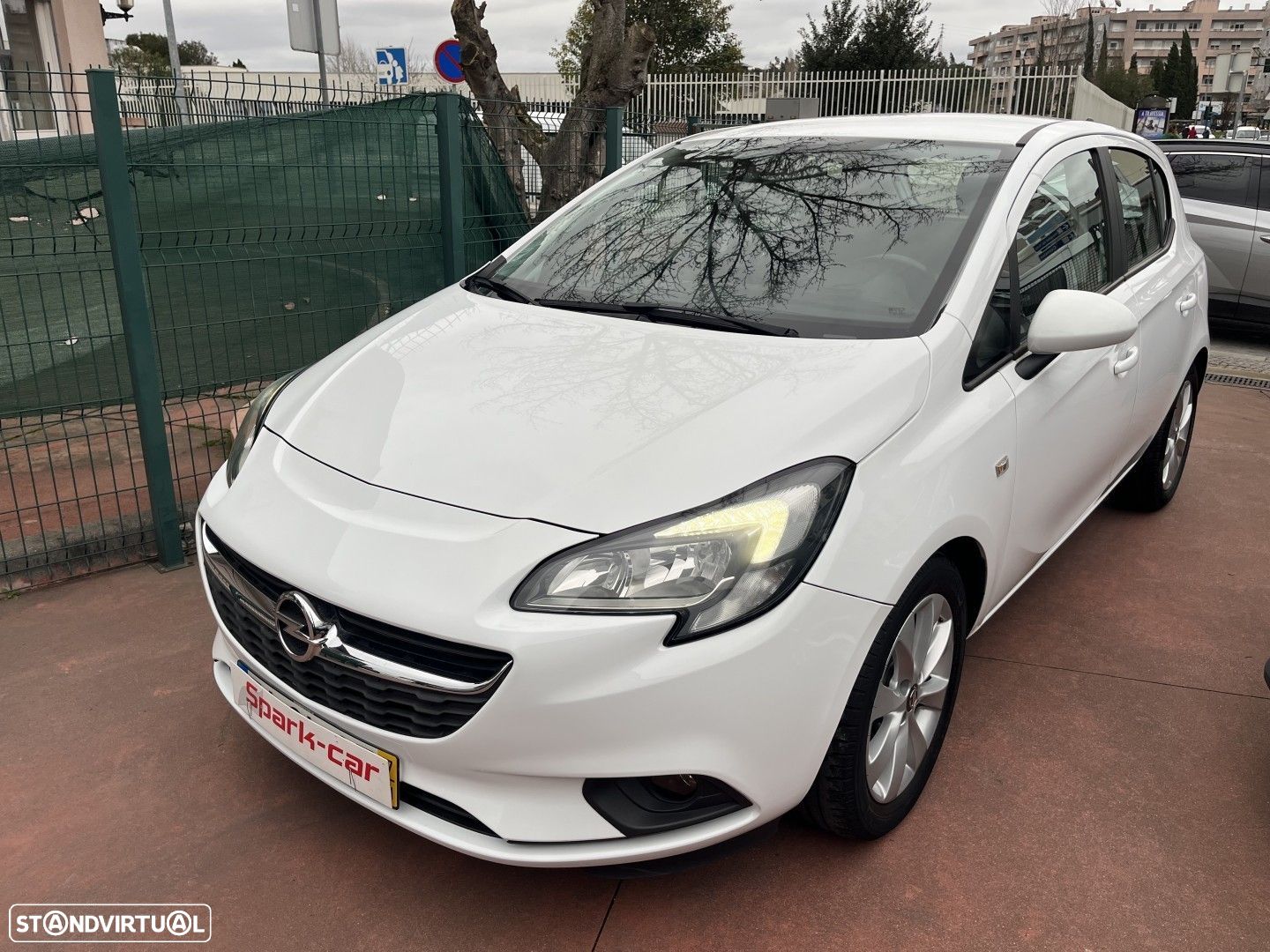 Opel Corsa 1.2 Enjoy - 1