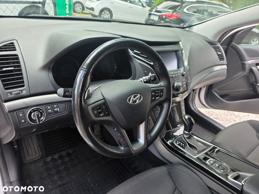 Hyundai i40 1.7 CRDi Comfort DCT - 18