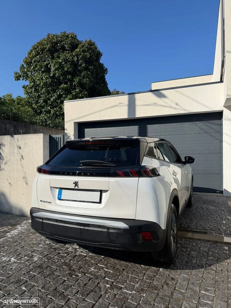 Peugeot e-2008 Active Pack - 7