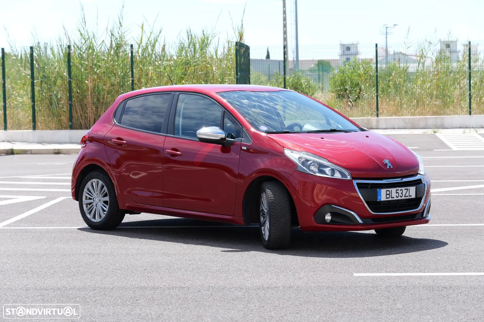 Peugeot 208 1.2 PureTech Style - 23