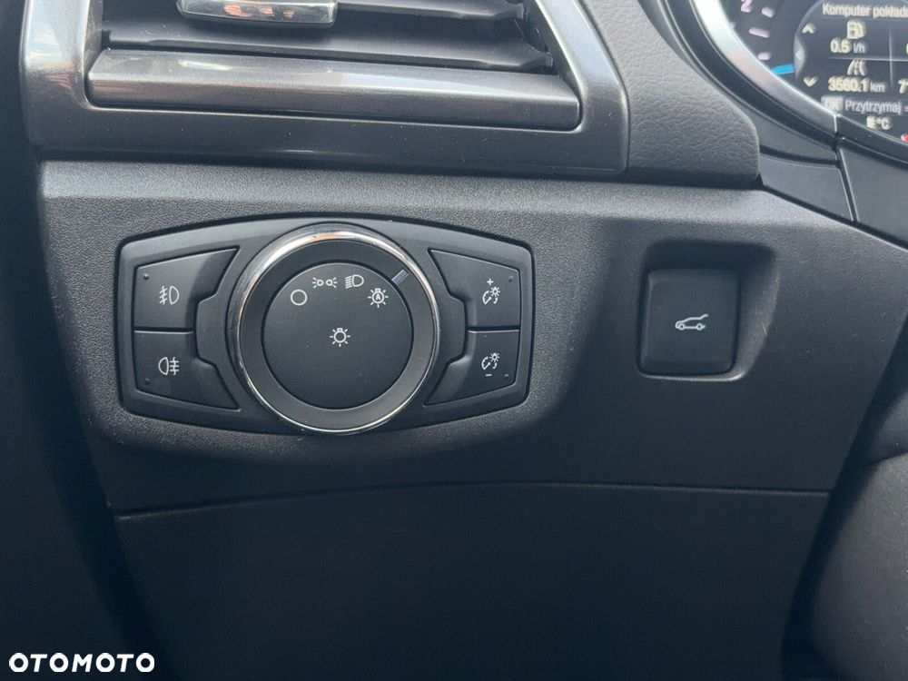 Ford Mondeo 2.0 EcoBlue Titanium - 33