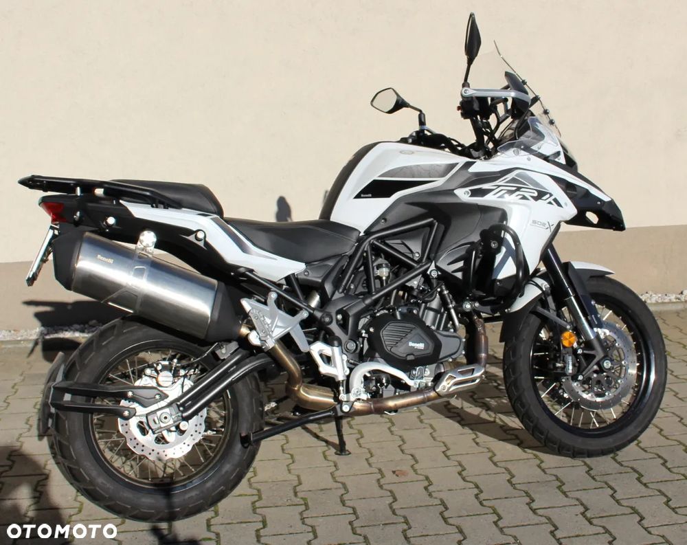 Benelli TRK 502X