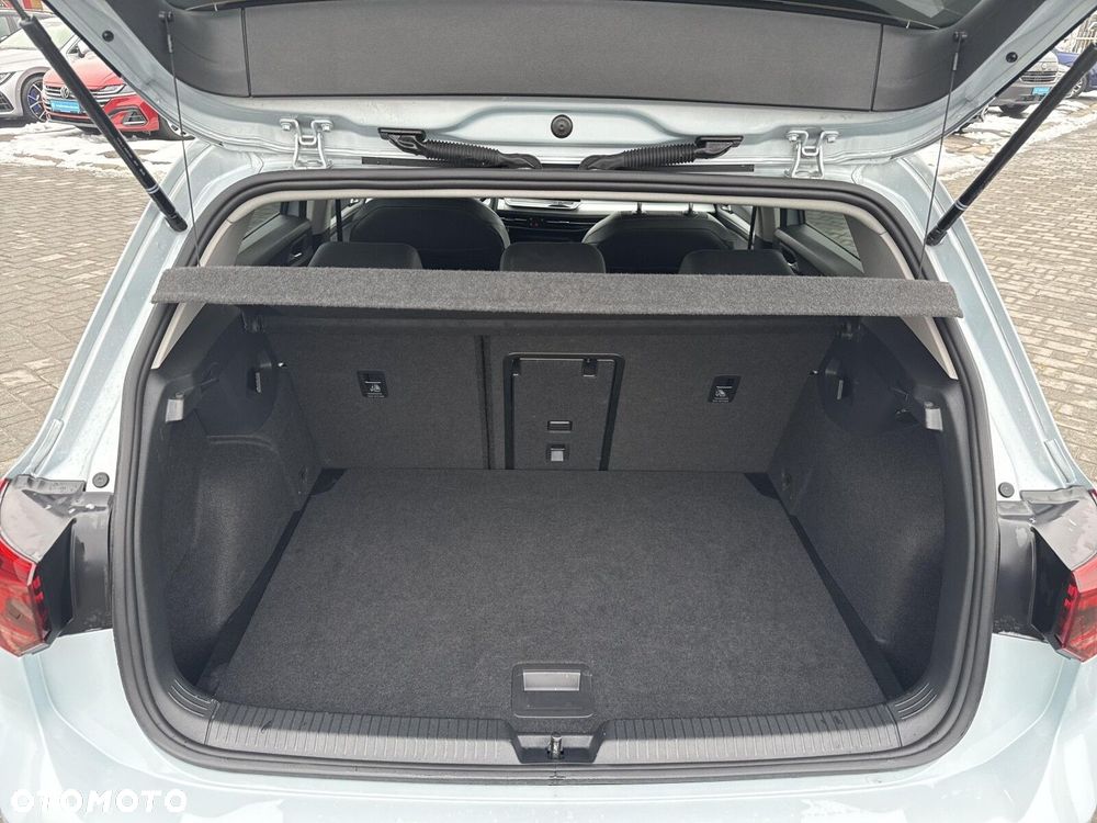 Volkswagen Golf - 14