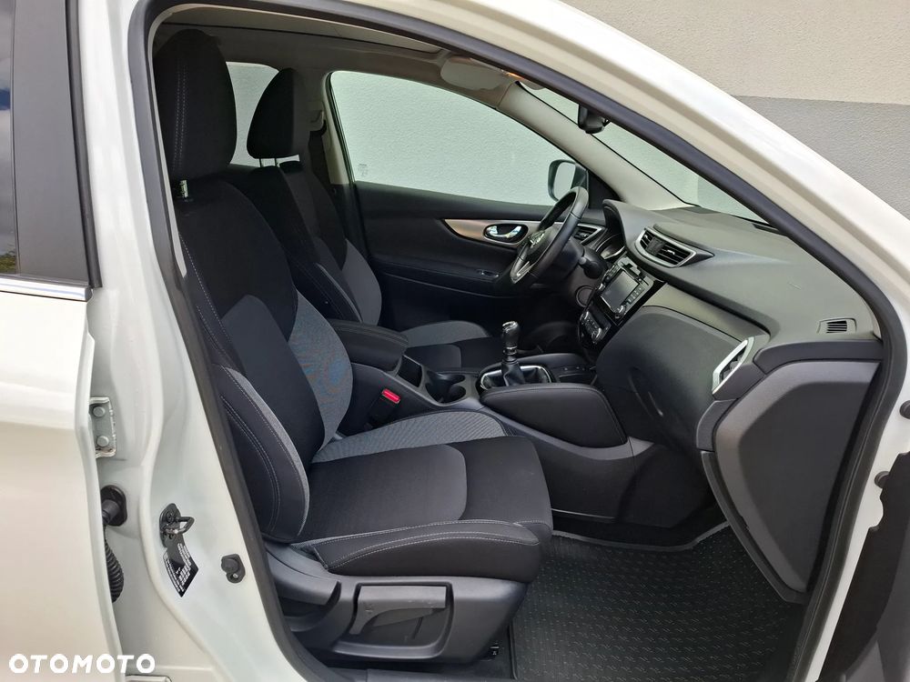 Nissan Qashqai 1.6 DIG-T 360 - 38